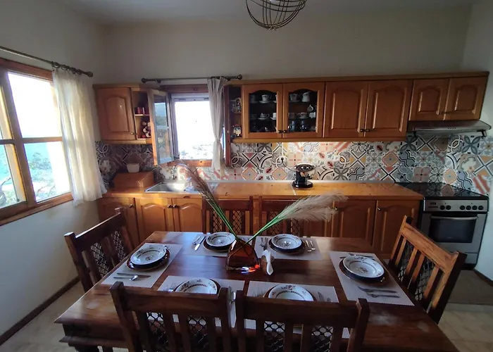 Laki\'S House